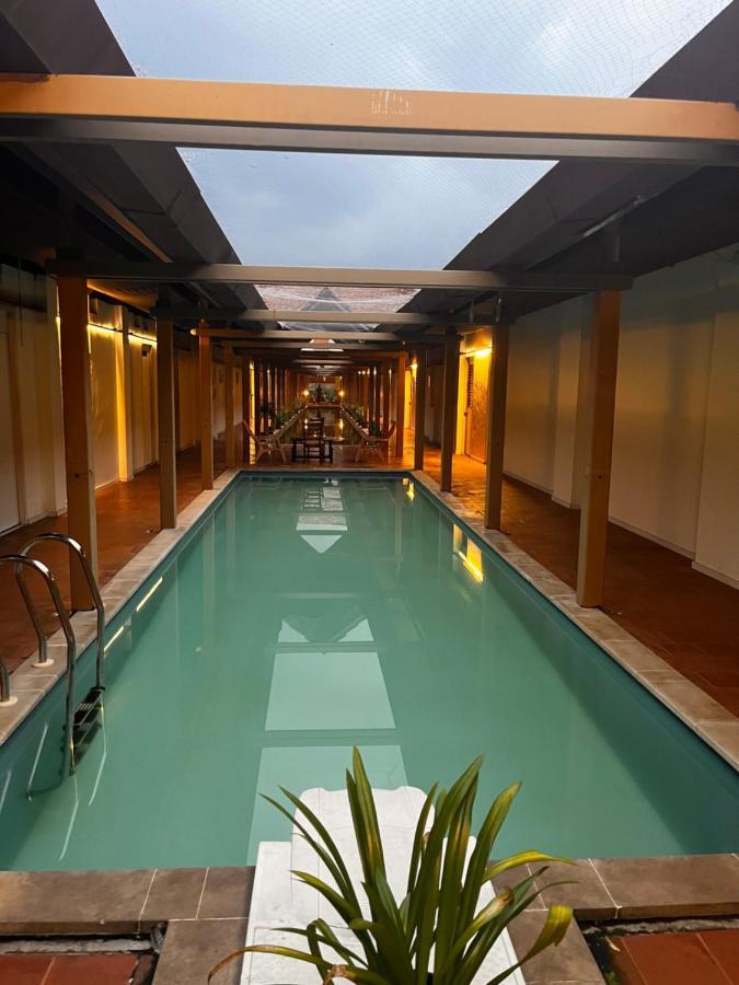 Presidency Artotel, Kochi Eksteriør billede