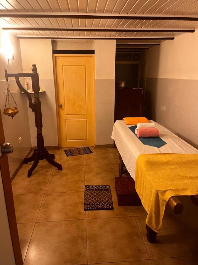 Presidency Artotel, Kochi Eksteriør billede